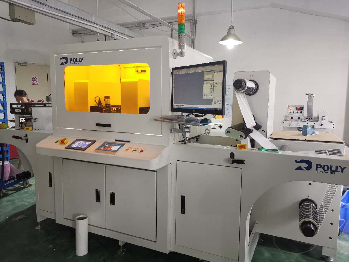 晶源激光科技制品安装宝莱自动化DGi-330数码模切机